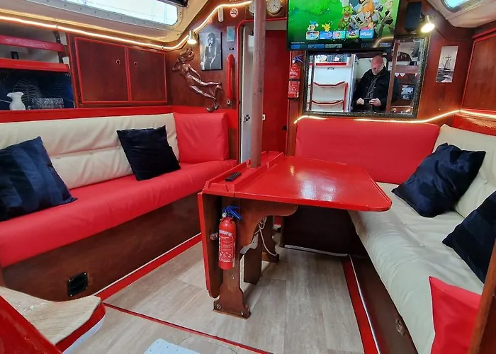 Ma Belle Lana, Voilier Familial, Superbe Vue Sur Hotel en barco Cherbourg-en-Cotentin