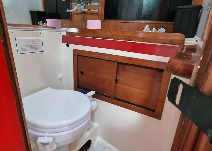 Ma Belle Lana, Voilier Familial, Superbe Vue Sur Hotel en barco Cherbourg-en-Cotentin