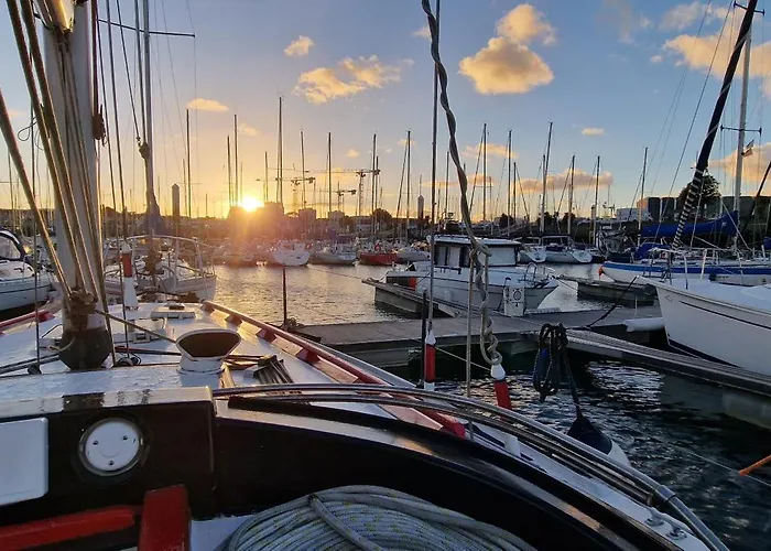 Hotel en barco Ma Belle Lana, Voilier Familial, Superbe Vue Sur