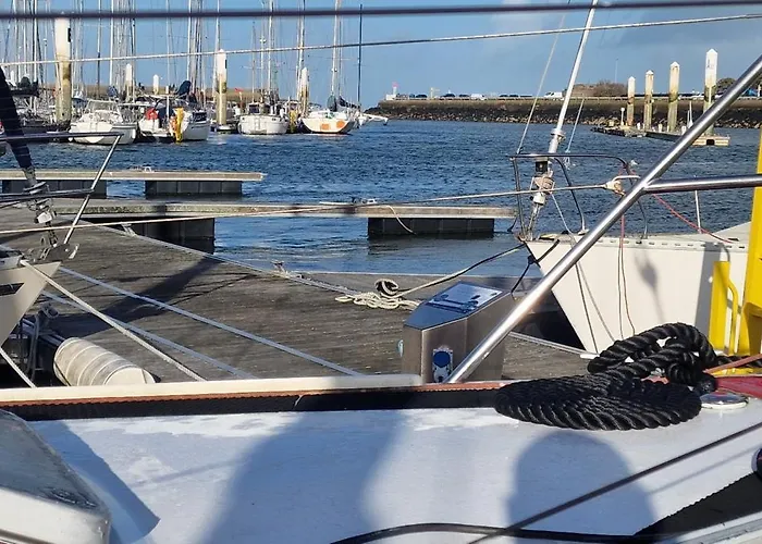 Hotel en barco Ma Belle Lana, Voilier Familial, Superbe Vue Sur Cherbourg-en-Cotentin