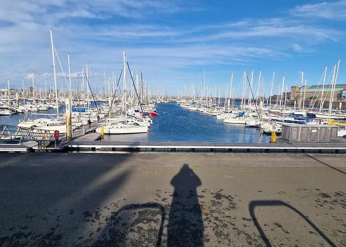 Ma Belle Lana, Voilier Familial, Superbe Vue Sur Cherbourg-en-Cotentin