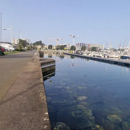 Botel Ma Belle Lana, Chantereyne Marina *