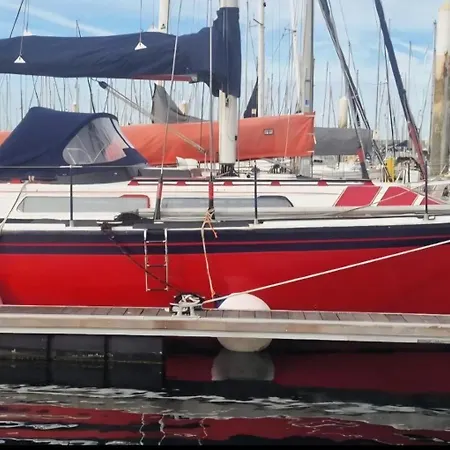 Botel Ma Belle Lana Floating Retreat, Chantereyne Marina Cherbourg-en-Cotentin